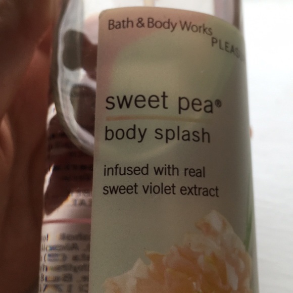 Bath&Body Works Sweet Pea Bundle - Picture 9 of 9